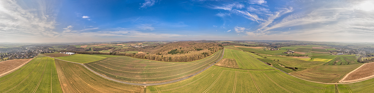 Oberhalb von Schadeck